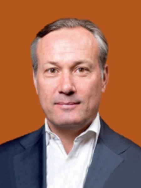 Edgar E.